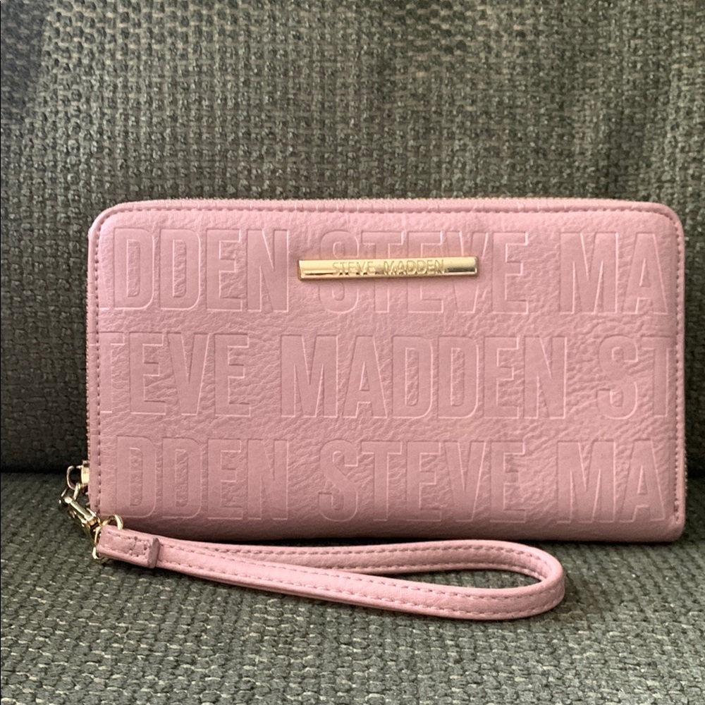 Steve Madden Pink Wristlet Wallet